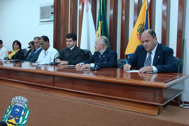 Mesa de Honra - Presidente Ver. Thiago Martins