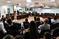 NOITES DE HOMENAGENS MOVIMENTAM A CÂMARA DE UNAÍ